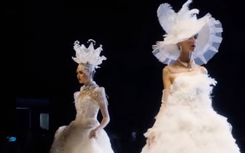 成都化妝學(xué)校奢妃榮耀與未來-6周年高定大秀